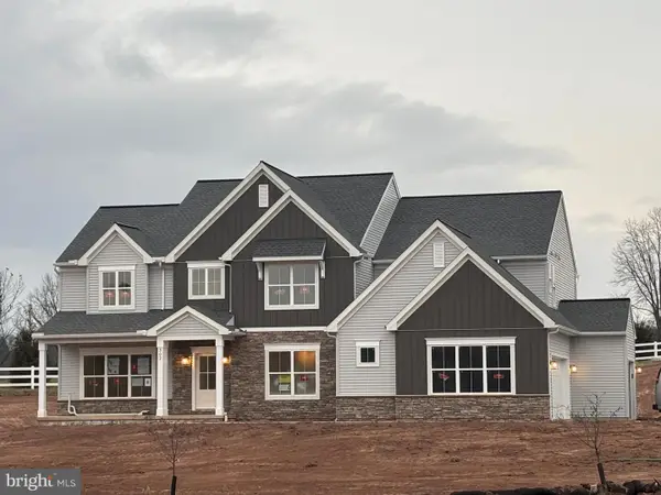 302 Cedar St, DILLSBURG, PA 17019