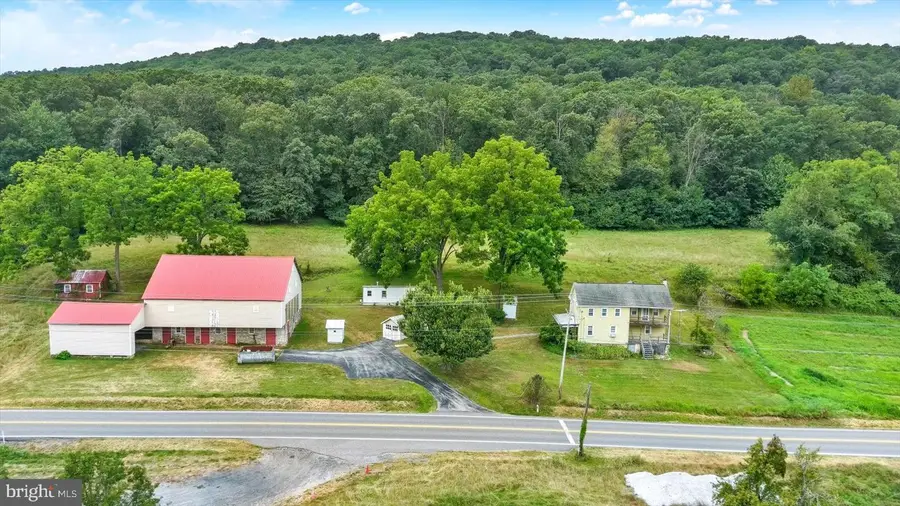 235 Camp Ground Rd, Dillsburg, PA 17019 - Image #2
