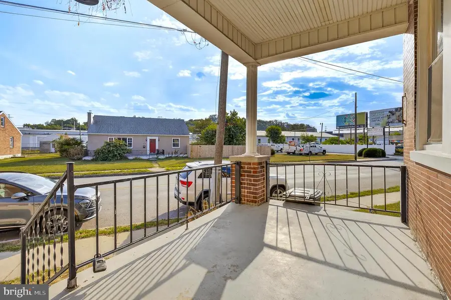 827 Roosevelt Ave, York, PA 17404 - Image #3