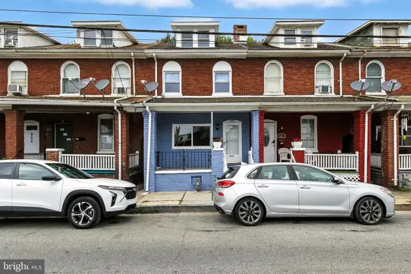 959 E King St, YORK, PA 17403