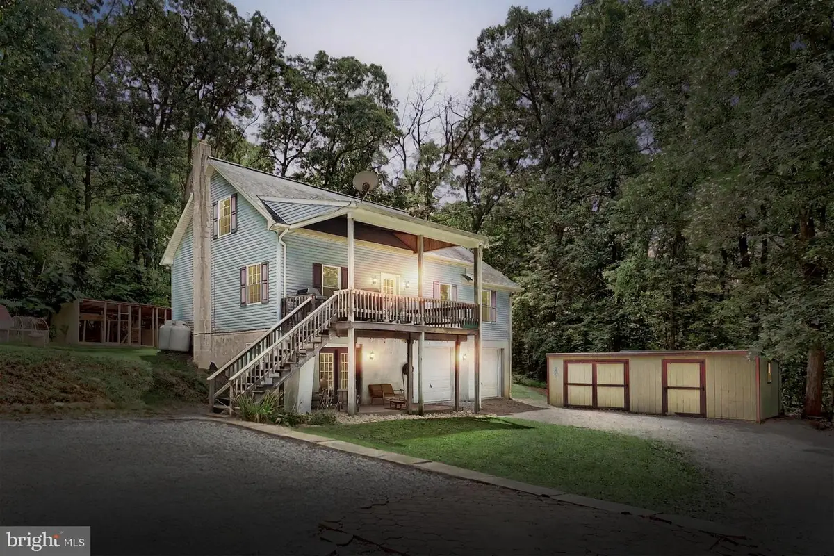 6031 Mountain Rd, Dover, PA 17315 - Image #1