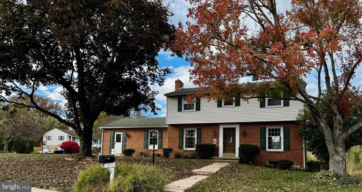 167 Walter Rd, York, PA 17402 - Image #1