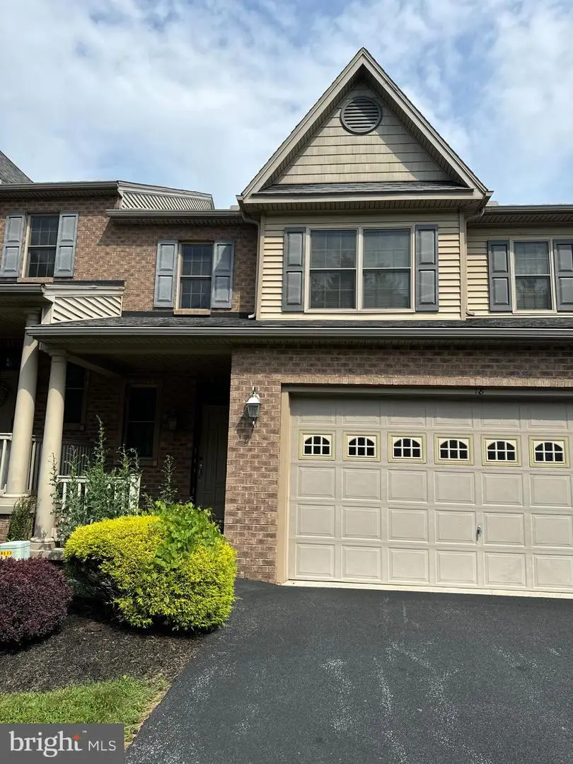 18 Kingswood Dr, Lewisberry, PA 17339 - Image #1