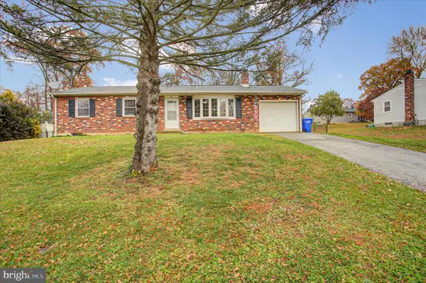 32 Washington Rd, NEW FREEDOM, PA 17349