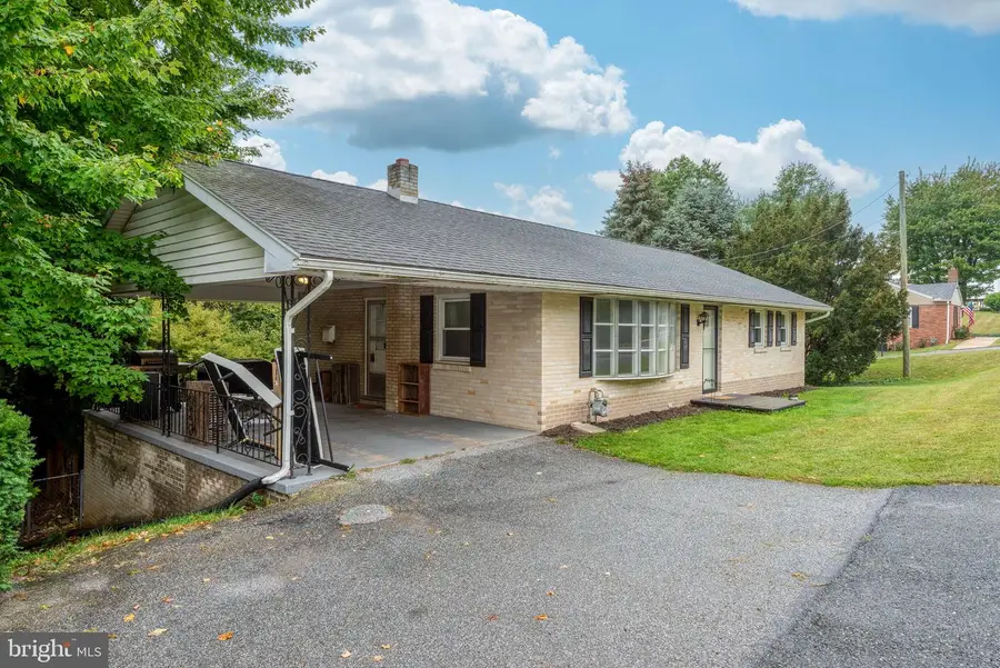3366 Cape Horn, Red Lion, PA 17356 - Image #3