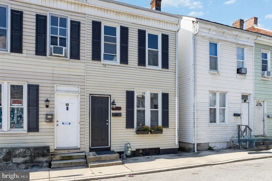 230 Park Pl, York, PA 17401 - Image #2