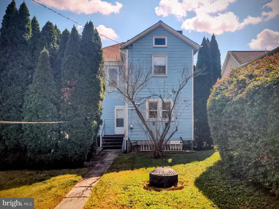 216 Charles Ave, Hanover, PA 17331 - Image #3