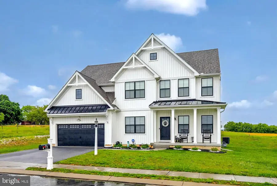 79 Beck Rd, York, PA 17403 - Image #2