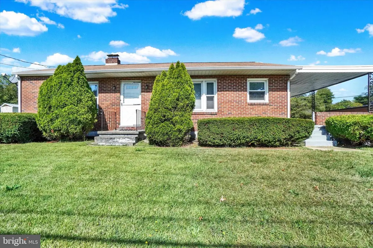 1601 Bannister St, York, PA 17404 - Image #1