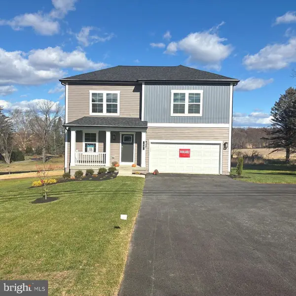 49 Old York Rd, DILLSBURG, PA 17019