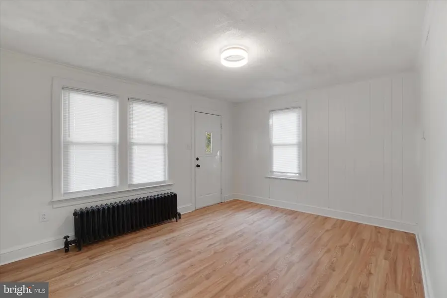 1108 W College Ave, York, PA 17404 - Image #3