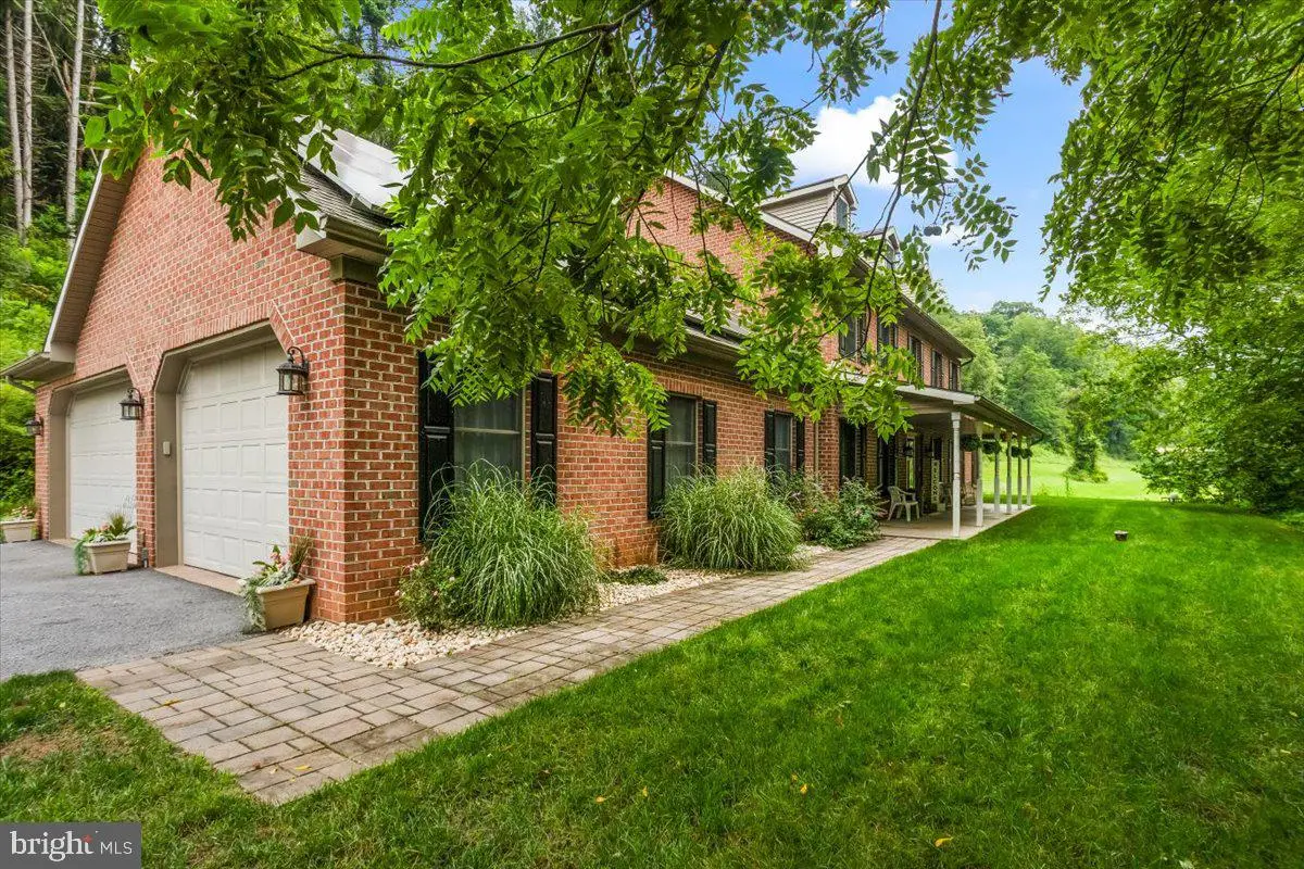 786 Arbor Dr, Red Lion, PA 17356 - Image #1