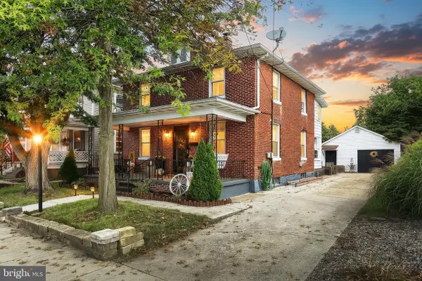 416 S High St, HANOVER, PA 17331