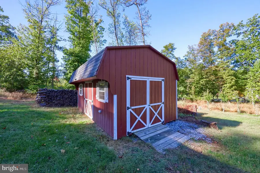 814 Moores Mountain Rd, Lewisberry, PA 17339 - Image #2