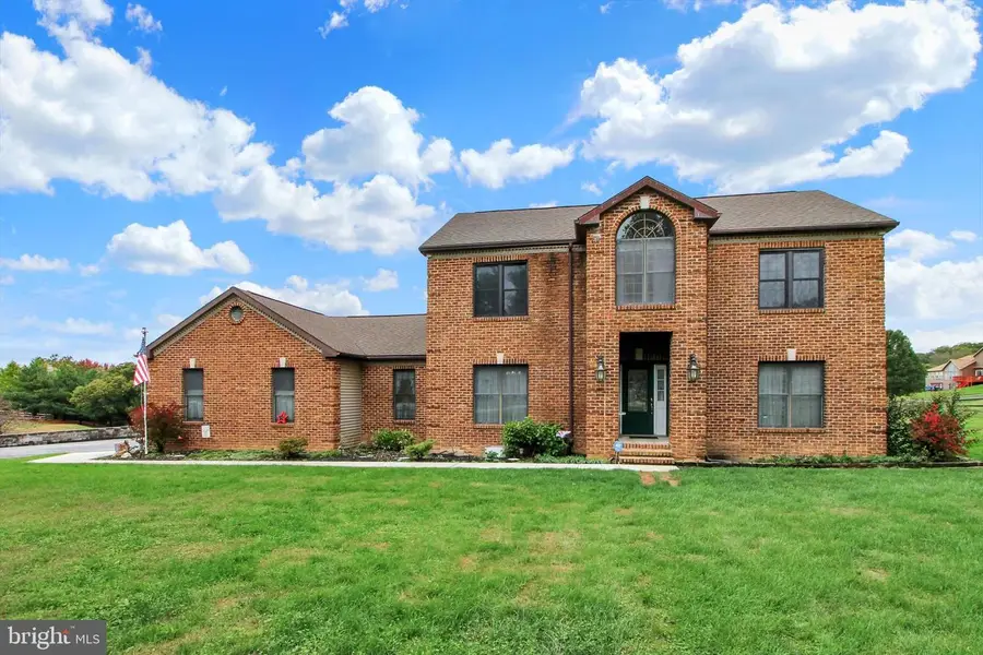 3744 Blue Hill Rd, Hanover, PA 17331 - Image #2