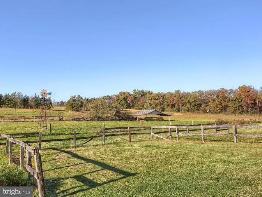 1014 Pondtown Rd, Dillsburg, PA 17019 - Image #3