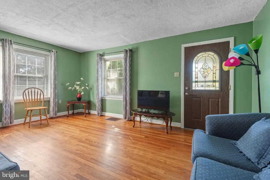 117 N Forrest St, York, PA 17404 - Image #3