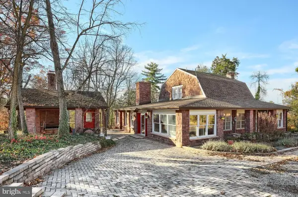 6691 Harmony Grove Rd, DOVER, PA 17315