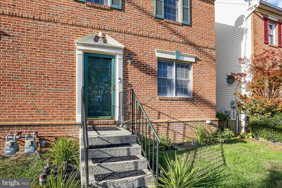 815 E King St, York, PA 17403 - Image #2