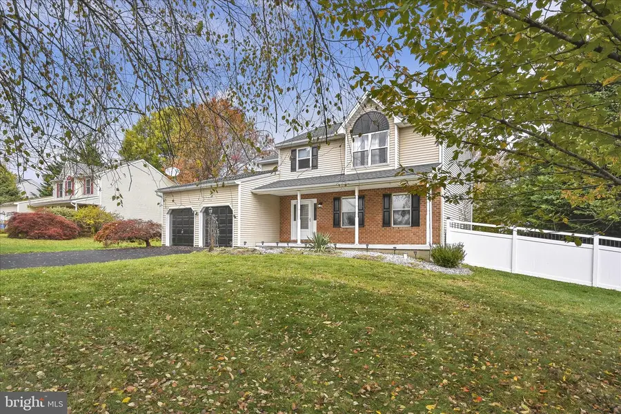 103 Hershey Cir, Stewartstown, PA 17363 - Image #3
