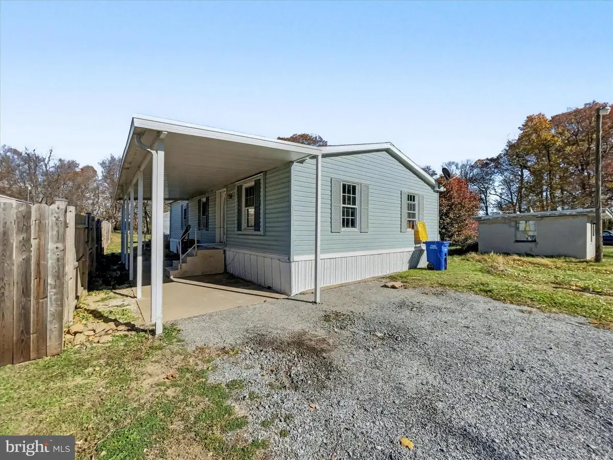 1680 Wood Crest Ln, Glen Rock, PA 17327 - Image #1