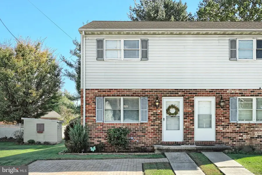 319 Manor St, Hanover, PA 17331 - Image #2