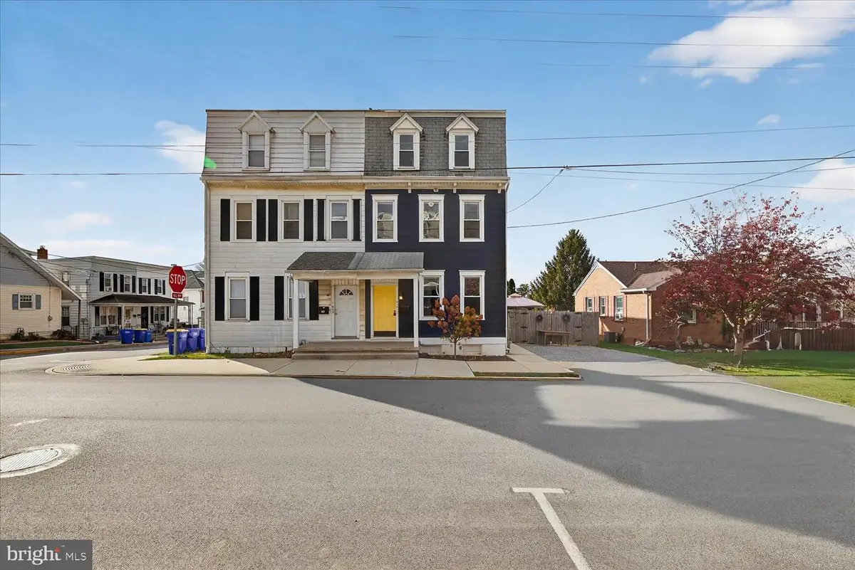 934 N Queen St, York, PA 17404 - Image #1