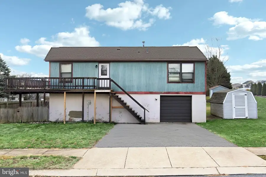 3160 Jessica Rd, Dover, PA 17315 - Image #3