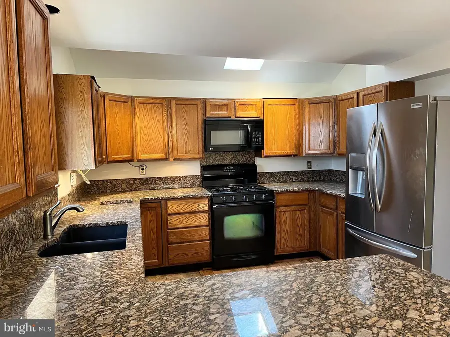 52 N Main St, Shrewsbury, PA 17361 - Image #3