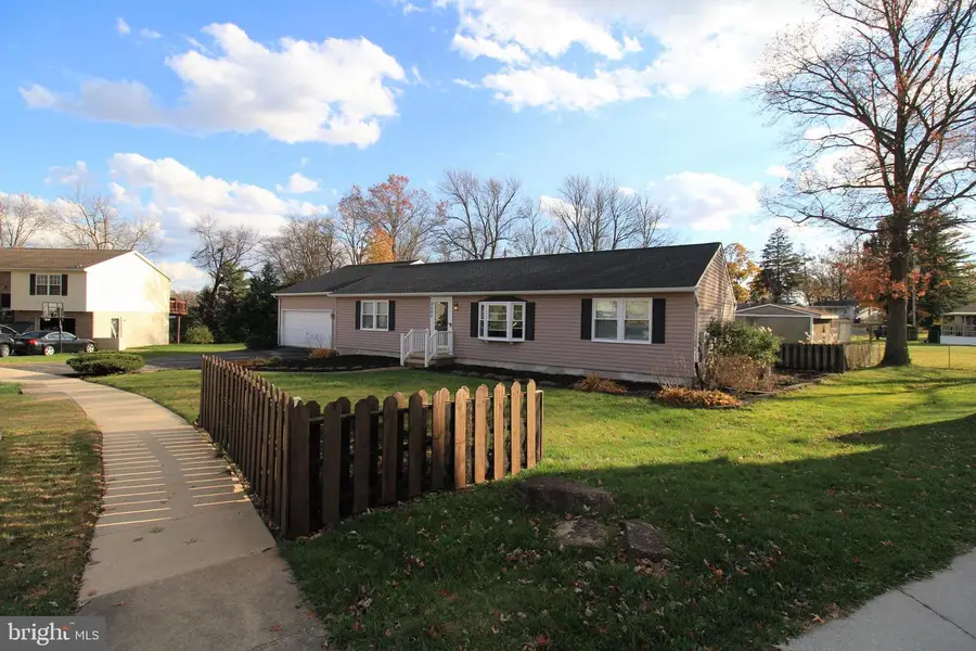 2582 Abby Ln, Dover, PA 17315 - Image #3