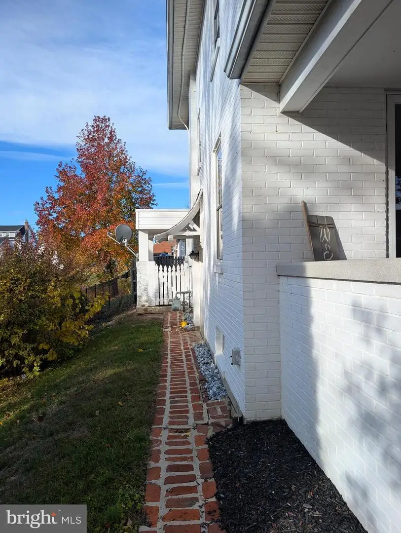 156 N Walnut St, Spring Grove, PA 17362 - Image #3