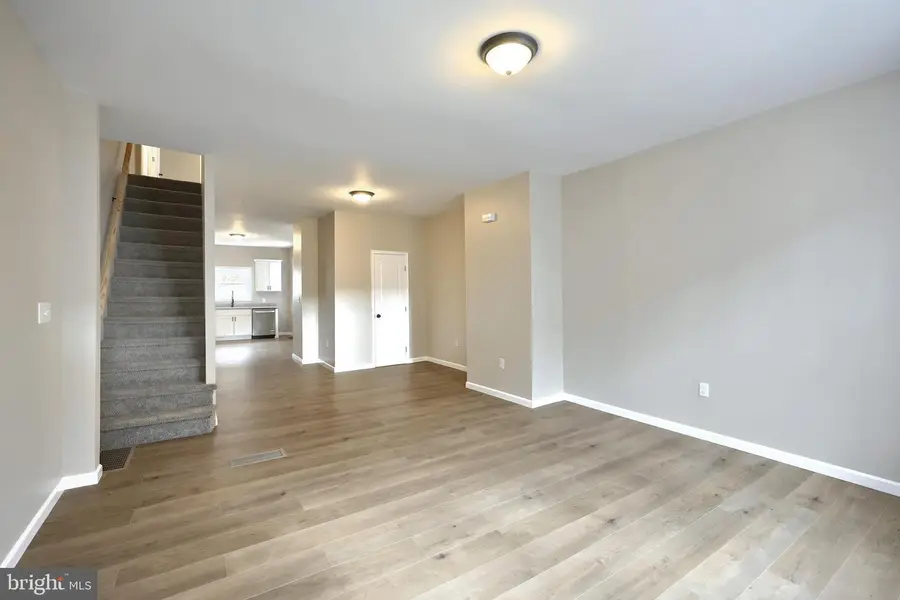 109 W 6th Ave, York, PA 17404 - Image #2