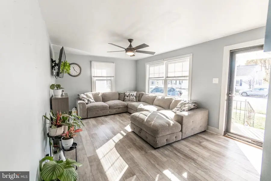 406 Allegheny Ave, Hanover, PA 17331 - Image #3