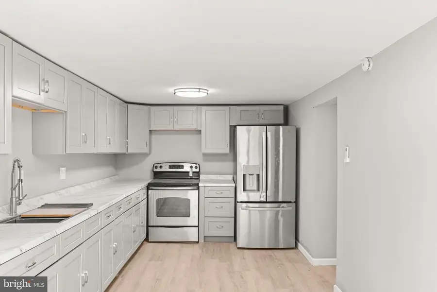 42 Water St, Windsor, PA 17366 - Image #3