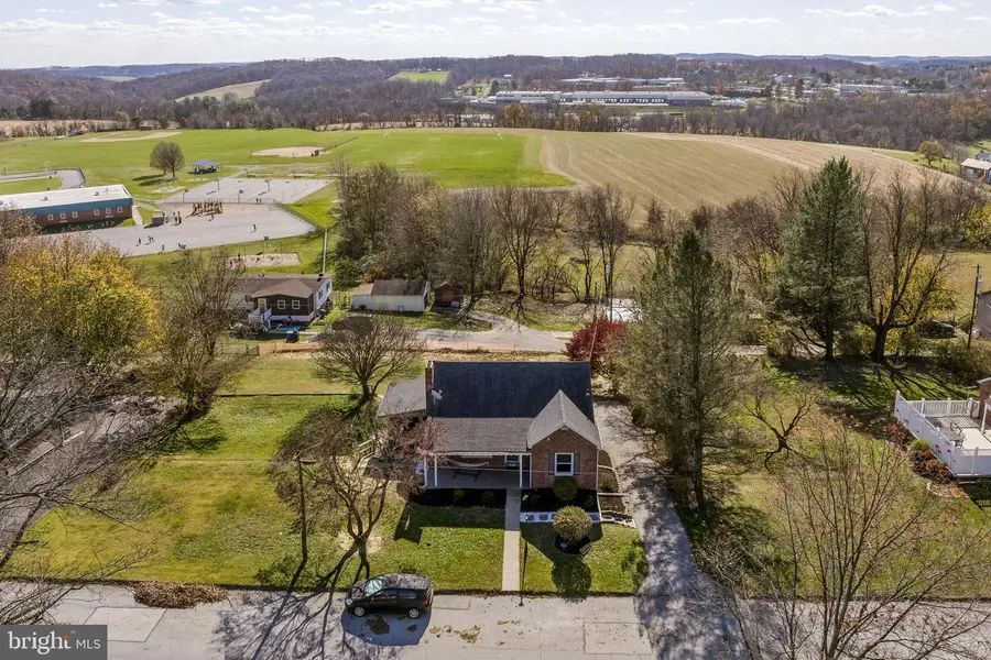 520 E Lancaster St, Red Lion, PA 17356 - Image #3