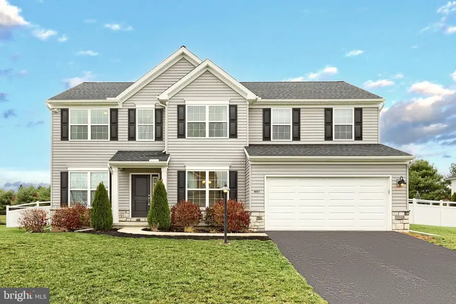 4021 Country Dr, Dover, PA 17315 - Image #2