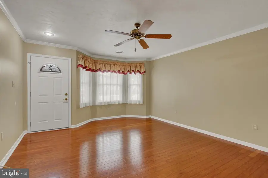 637 Northland Dr, Hanover, PA 17331 - Image #3