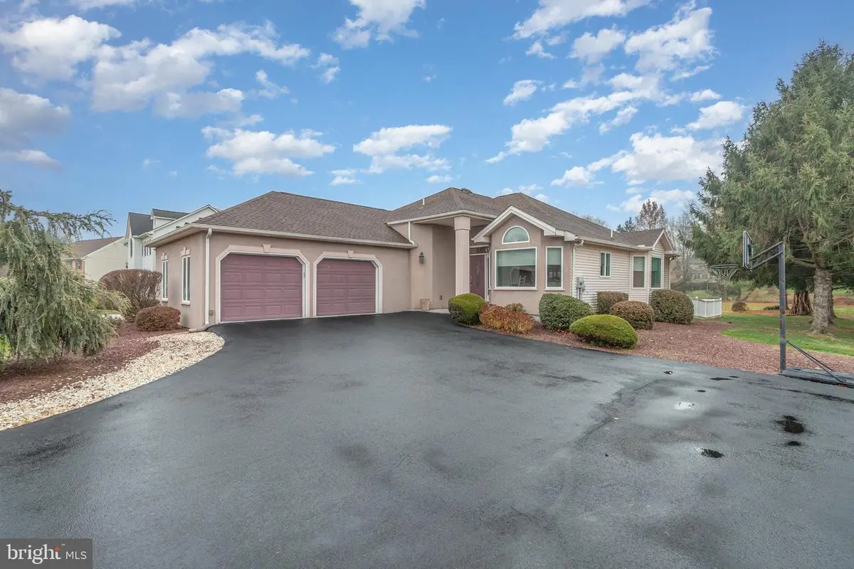 24 S Alydar Blvd, Dillsburg, PA 17019 - Image #1