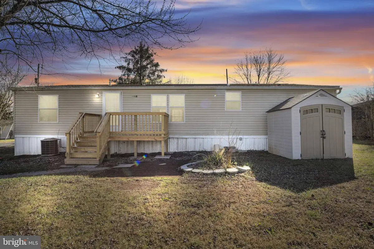 11 Tyler Dr, East Berlin, PA 17316 - Image #1