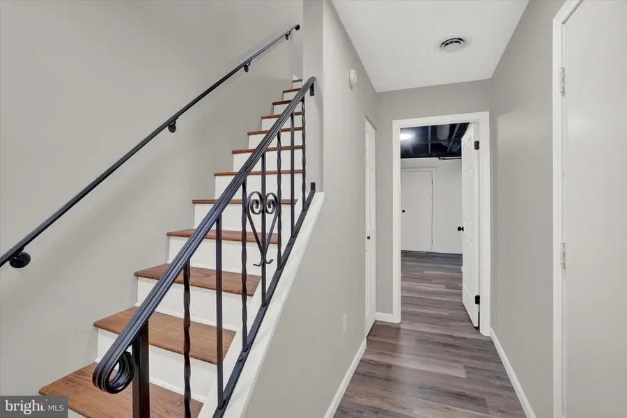 1606 Condor Ln, Dover, PA 17315 - Image #2