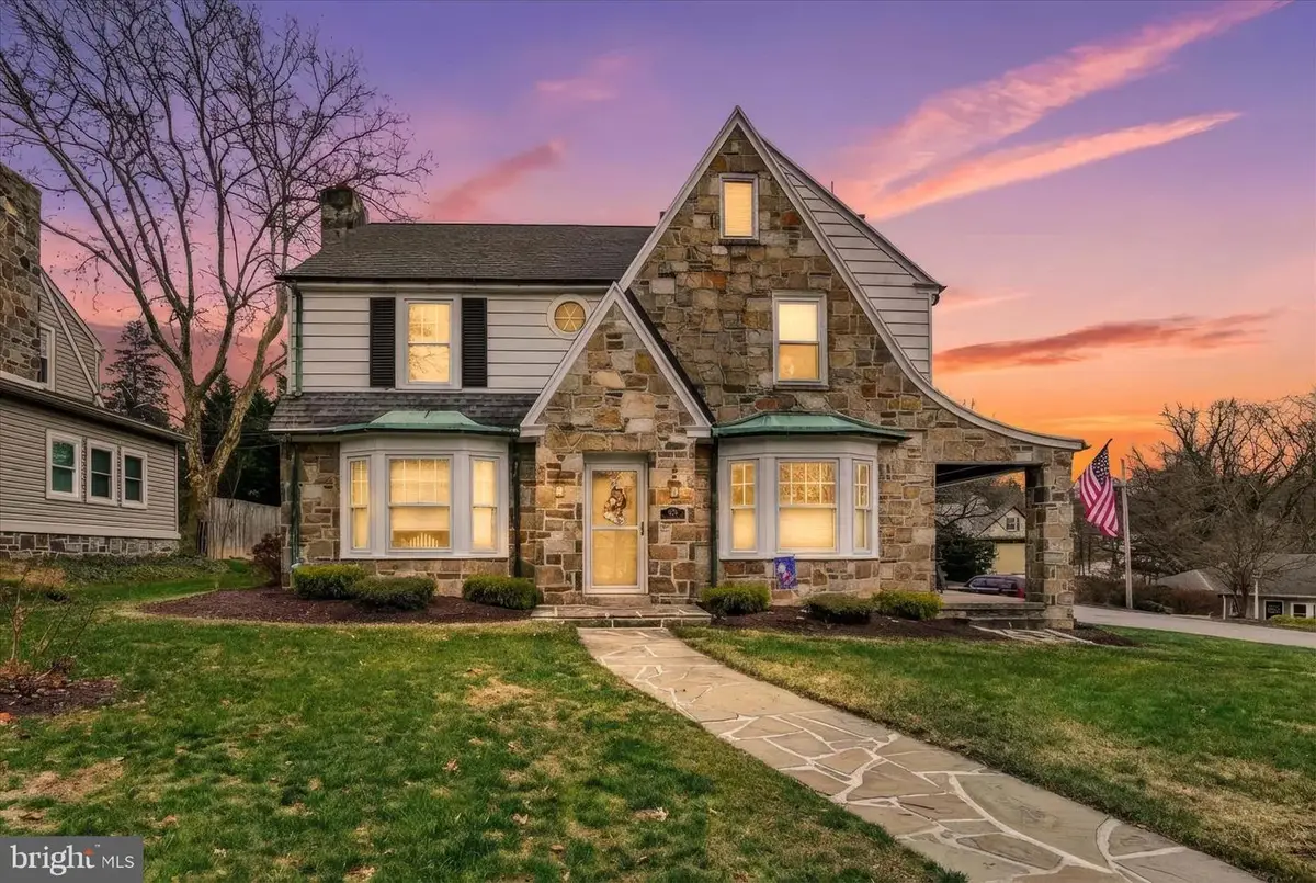 300 Pine Hill Ln, York, PA 17403 - Image #1