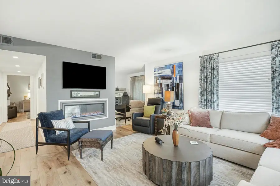 1000 Country Club Rd #a13, York, PA 17403 - Image #2