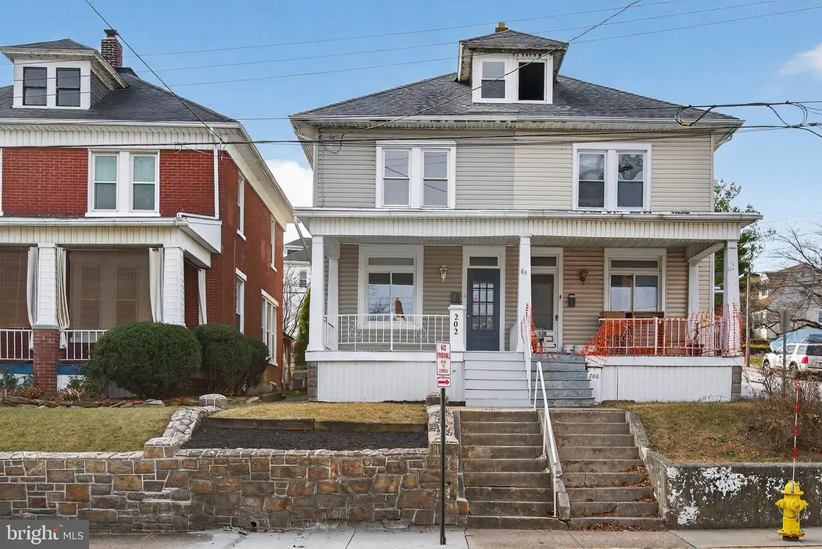 202 S Main St, Red Lion, PA 17356 - Image #1
