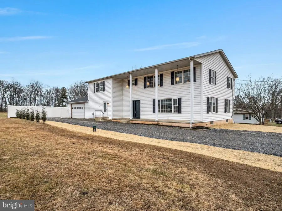 7 Clear Springs Rd, Dillsburg, PA 17019 - Image #2