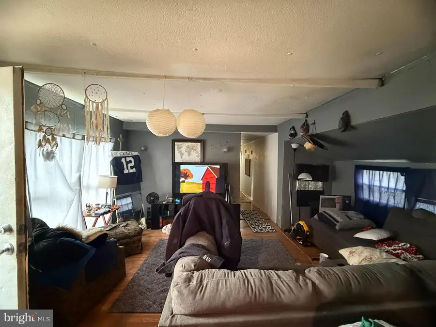 514 Ridgeview Dr, York, PA 17402 - Image #3