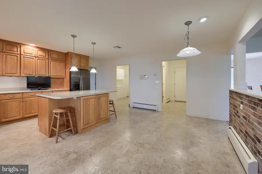 160 Susan Dr, Dallastown, PA 17313 - Image #3