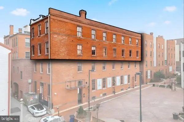 15 N Cherry Ln #3, York, PA 17401 - Image #3