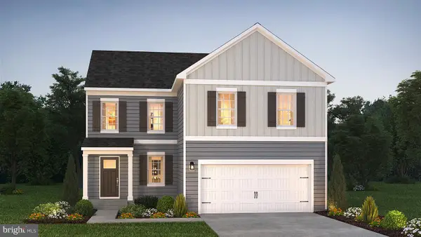 Paperback Way, YORK, PA 17408