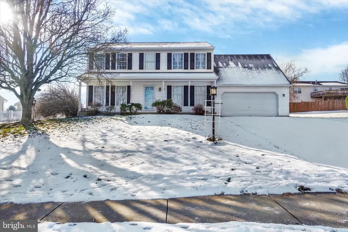 155 Abbey Dr, Mount Wolf, PA 17347 - Image #1