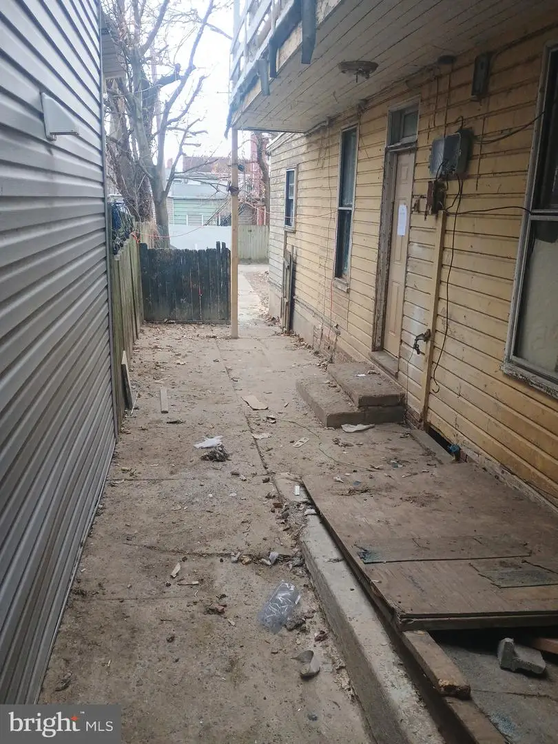 306 S Queen St, York, PA 17403 - Image #2